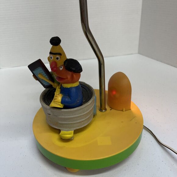 Sesame Street Bert And Ernie Lamp/Nightlight. - Picture 13 of 13